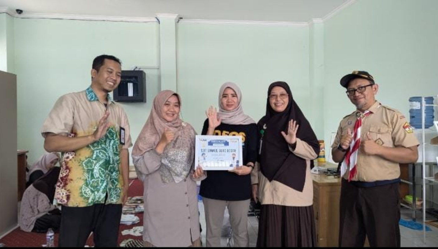 LAZ Ummul Quro Galang Donasi Bareng SDIT Ummul Quro dalam Program “One Foot One School”