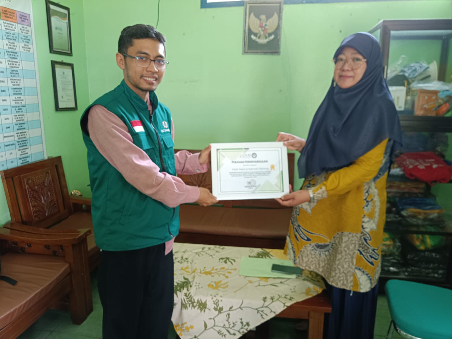 LAZ Ummul Quro Bogor Bersinergi dengan Lembaga Pendidikan dalam Kegiatan Sosial Kemanusiaan