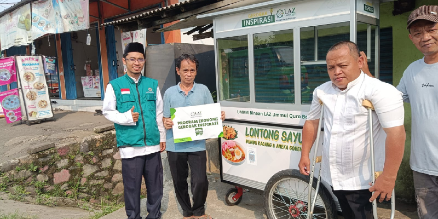 LAZ Ummul Quro Bogor Salurkan Bantuan Gerobak untuk Dukung UMKM Naik Kelas